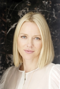 kinopoisk.ru-Naomi-Watts-1119350.jpg
