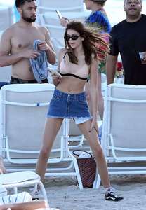 Kaia-Gerber-in-Bikini-2016--05.jpg