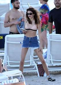 Kaia-Gerber-in-Bikini-2016--37.jpg