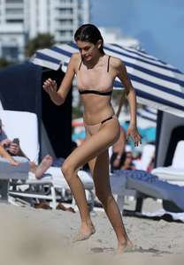 Kaia-Gerber-in-Bikini-2016--49.jpg