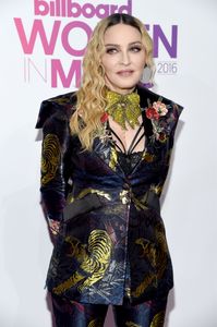madonna101216BZNimage2.jpg