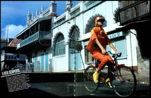 Jo Kelley, VOGUE Italia, June 1984, a vi ta scperta,hans feurer 2.jpg