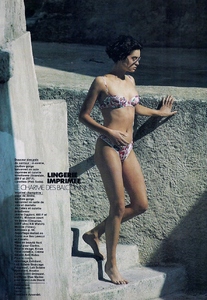 Belinda Riding,ELLE France 11th July 1988,Lingerie Fleurie Dessus-Dessous,Walter Chin 8.jpg