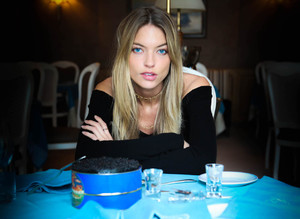 martha-hunt-pictures.jpg
