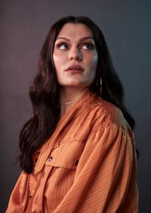     jessiej110217BZNimage101.jpg