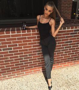 2016-10-01 02.26.12 1351082210748642297_1315221666.jpg