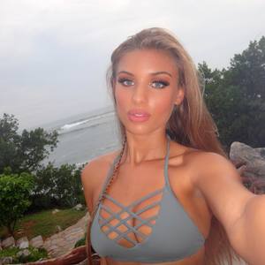 2016-10-22 06.28.06 1366424255114664937_1315221666.jpg