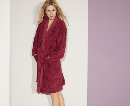 Andrea Nilsson yves delorme 2017j.jpg