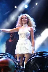 hadise_frikik_seksi_resimleri_0039.jpg
