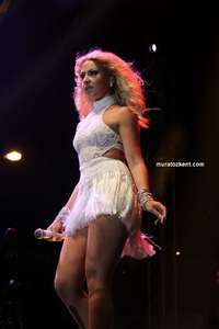 hadise_frikik_seksi_resimleri_0040.jpg