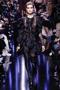 Hailey Baldwin at Elie Saab Fall 2017 RTW Paris 1.jpg