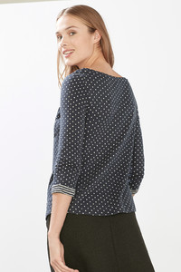 126CC1K061_400 (3).jpg