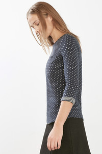 126CC1K061_400 (2).jpg