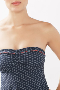 997EF1A819_400 (1).jpg