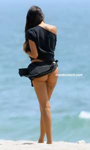 nabilla_benattia_frikik_upskirt_0008.jpg