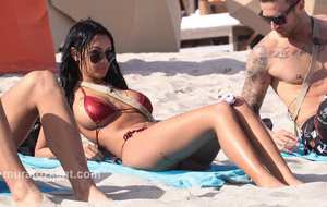 nabilla_benattia_hot_bikini_0013.jpg