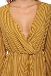 1_328576_ZM_MUSTARD_DETAIL.jpg