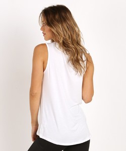beyond-yoga-one-hand-in-my-pocket-tee-white 4.jpg