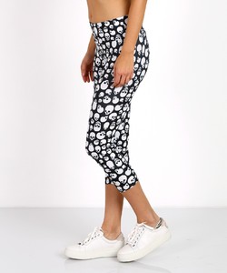 onzie-capri-pant-skull 3.jpg