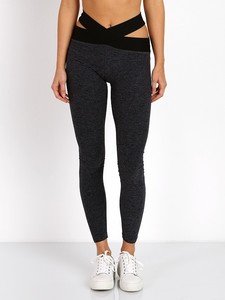 beyond-yoga-east-bound-legging-blacksteel 0.jpg