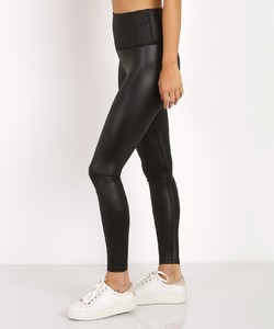 beyond-yoga-glass-over-waist-legging-black-gloss 3.jpg
