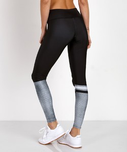 onzie-graphic-legging-hex 4.jpg