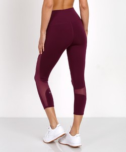 alo-high-waisted-coast-capri-juneberry 4.jpg