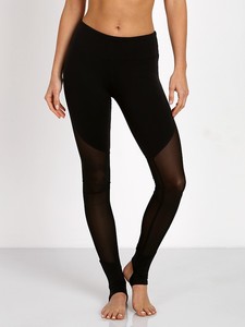 alo-show-off-legging-black 0.jpg