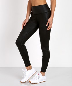 alo-high-waisted-airbrush-legging-black-leather 3.jpg