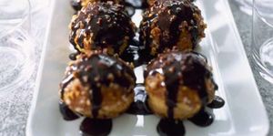 Profiteroles.thumb.jpeg.5a739b90543735f40fdc4987744b8aee.jpeg