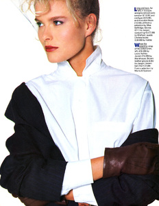 Vendela_Kirsebom_1986_10_Vogue_Uk_Ph_Sergio_Caminata_006.thumb.jpeg.d20d4ea9b286e7589f29bf3596a04657.jpeg