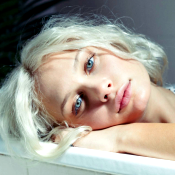 ♥that D(iCaprio)♥'s avatar