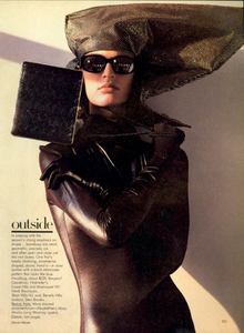 Vanessa_Meisel_Vogue_US_August_1985_04.thumb.jpg.2ee4e279a59f9331a2c22ac42a0646ed.jpg