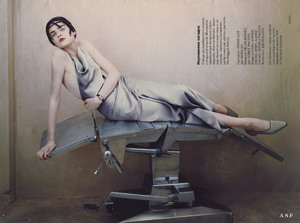 vogue russia dec 1999 photo zanna (1).jpg