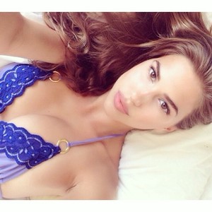 karajewelll - ppH39RoAN7.jpg