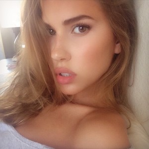 karajewelll - s72tLuIAIf.jpg