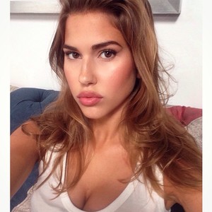 karajewelll - vEw7AQIAGE.jpg