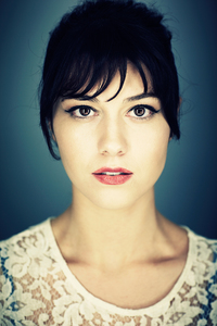 Mary_Elizabeth_Winstead___Michael_Muller_Photoshoot_2010_for_Entertainment_Weekly_01.thumb.jpg.56b06f278deac32c2a9bd44f9eb59af0.jpg