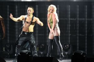 britney-spears-performs-live-in-taipei-taiwan-06-13-2017-11.jpg