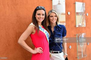 marine-lorphelin-sylvie-tellier-06062013-roland-garros-2013-photo-picture-id644707208.jpg
