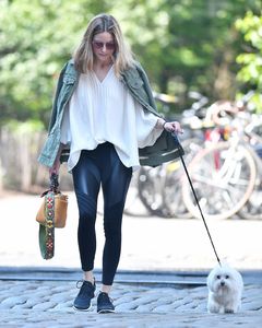 olivia-palermo-out-in-brooklyn-new-york-06-10-2017-4.jpg