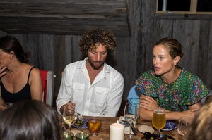 11-cynthia-rowley-surfer-girl-dinner.jpg