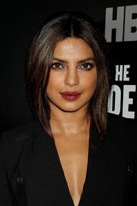44945931_priyanka-chopra-23.jpg