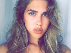 karajewelll - BE15JLWoADx.jpg