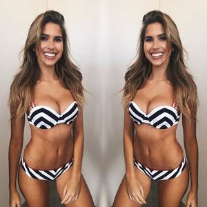 beachbunnyswimwear - BUxo3JmAEWh.jpg