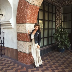 karajewelll - 2wFmuYoAC6.jpg