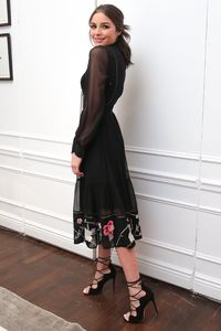 hqcelebcorner (17).jpg