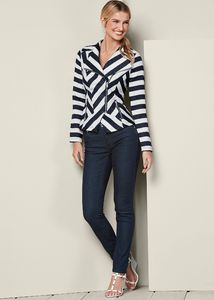 Y63503-NVMU_Z21105-IN_Y5940-WH (1).jpg