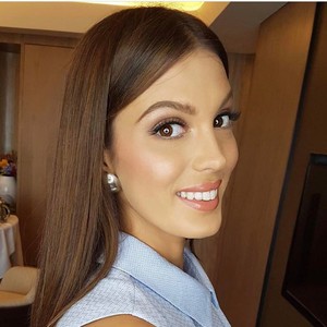 irismittenaeremf - BQABKBNA5U6.jpg