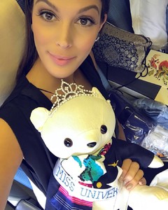 irismittenaeremf - BQDCoyBAseK.jpg